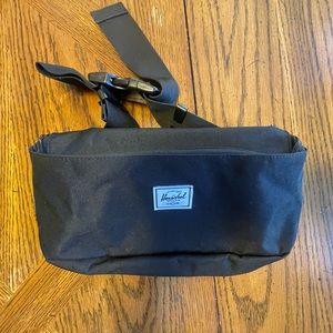 Herschel Large Black Hip Pack Fanny Pack